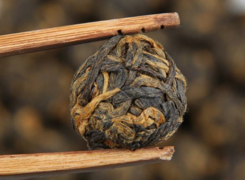 批发云南滇红茶金珠绣球滇红茶功夫红芽金珠茶500g