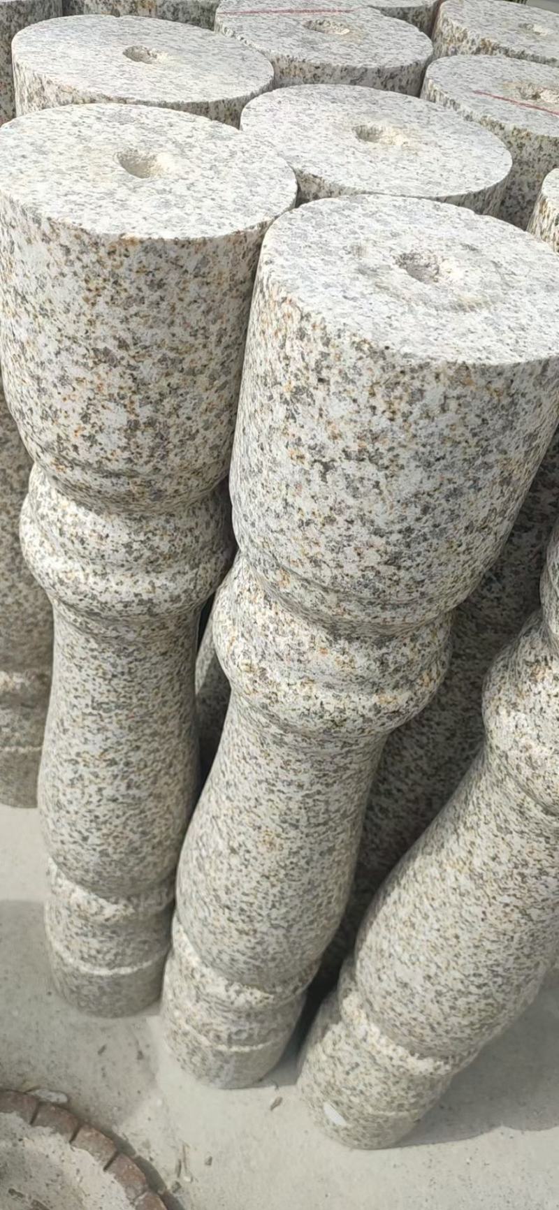 花岗岩石材，黄金麻白麻，各种异形雕刻，荒料出售