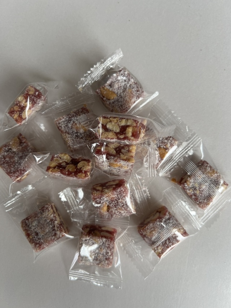 花生软糖展会地摊紫薯椰蓉黑芝麻花生软糖花生