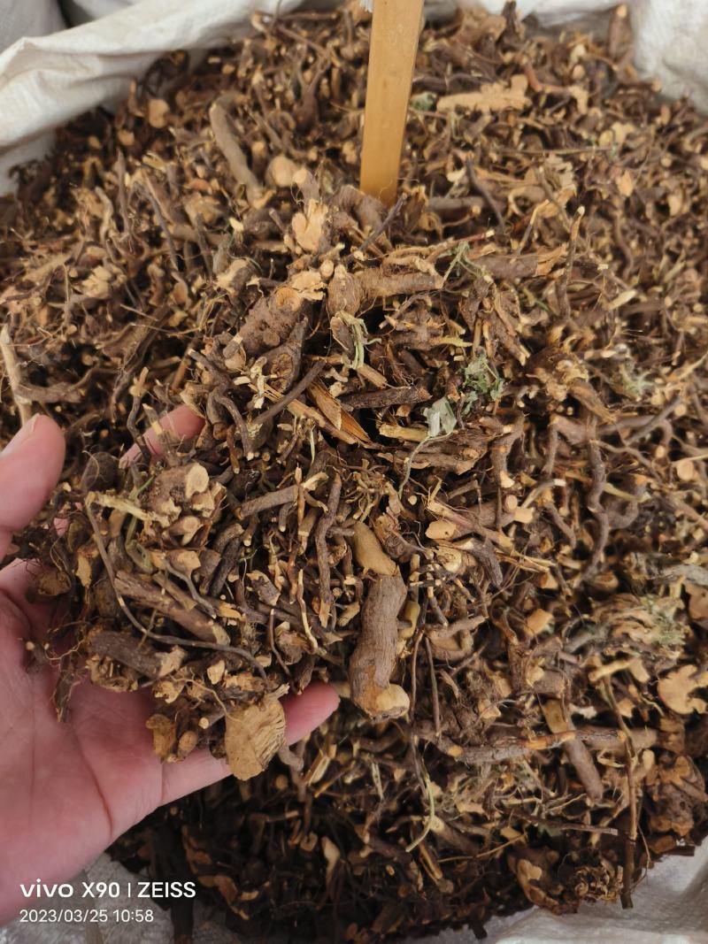 三月泡茅莓根货源充足，保证质量10公斤以上更优