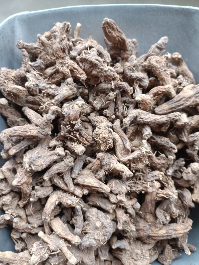 白及个子，半野生紫花三叉白芨，无硫足干不打药