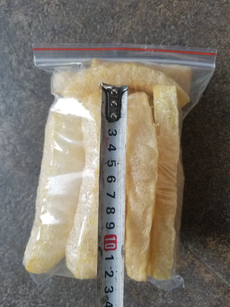 云南西双版纳傣家干牛皮，干猪皮，货源充足，需要的老板联系