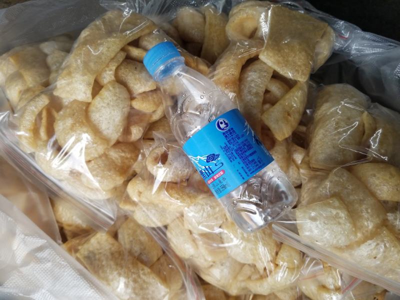 云南西双版纳傣家干牛皮，干猪皮，货源充足，需要的老板联系