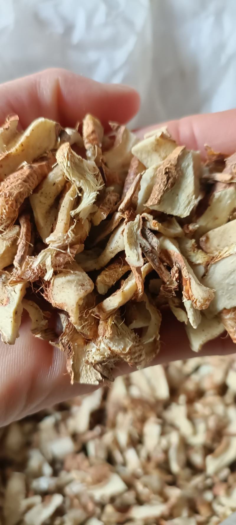 知母，新货无杂质无硫，质量保正，大量供应，全国发货，