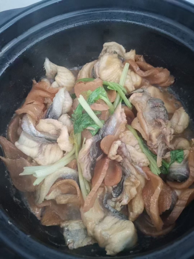 新鲜鳗鱼肉片手工切片河鳗肉鲜活现杀乌耳鳗鱼爆炒火锅食材