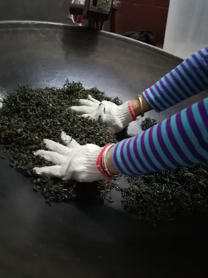 野生山茶，红茶，绿茶