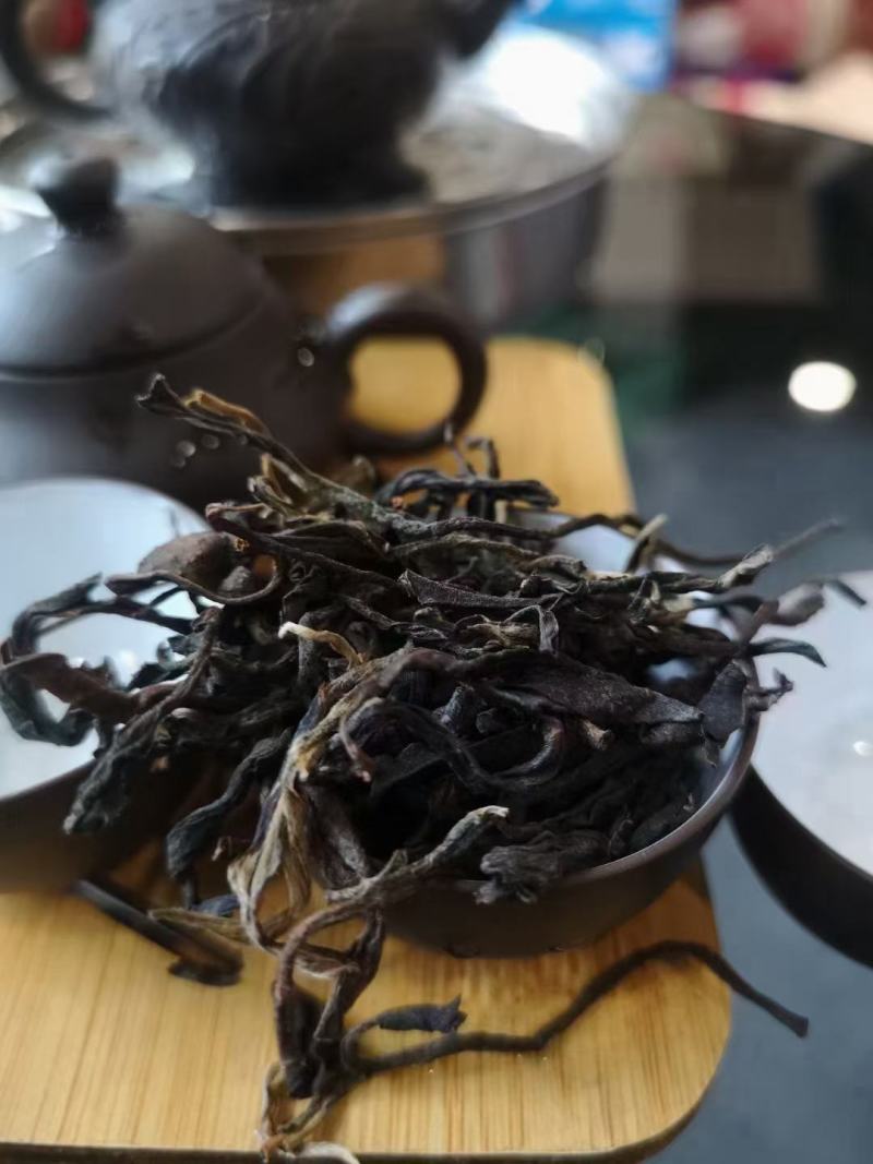 野生山茶，红茶，绿茶