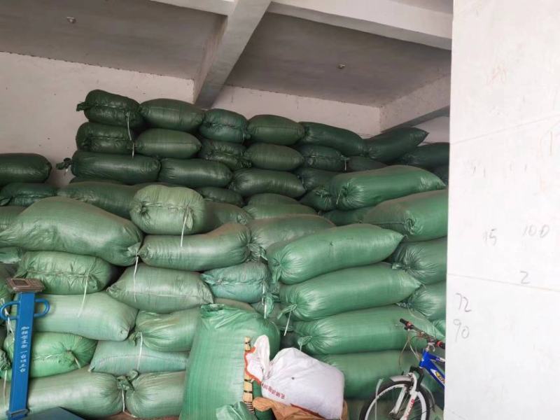金银花山银产地直发贵州高山金银花无硫磺自然晾干！