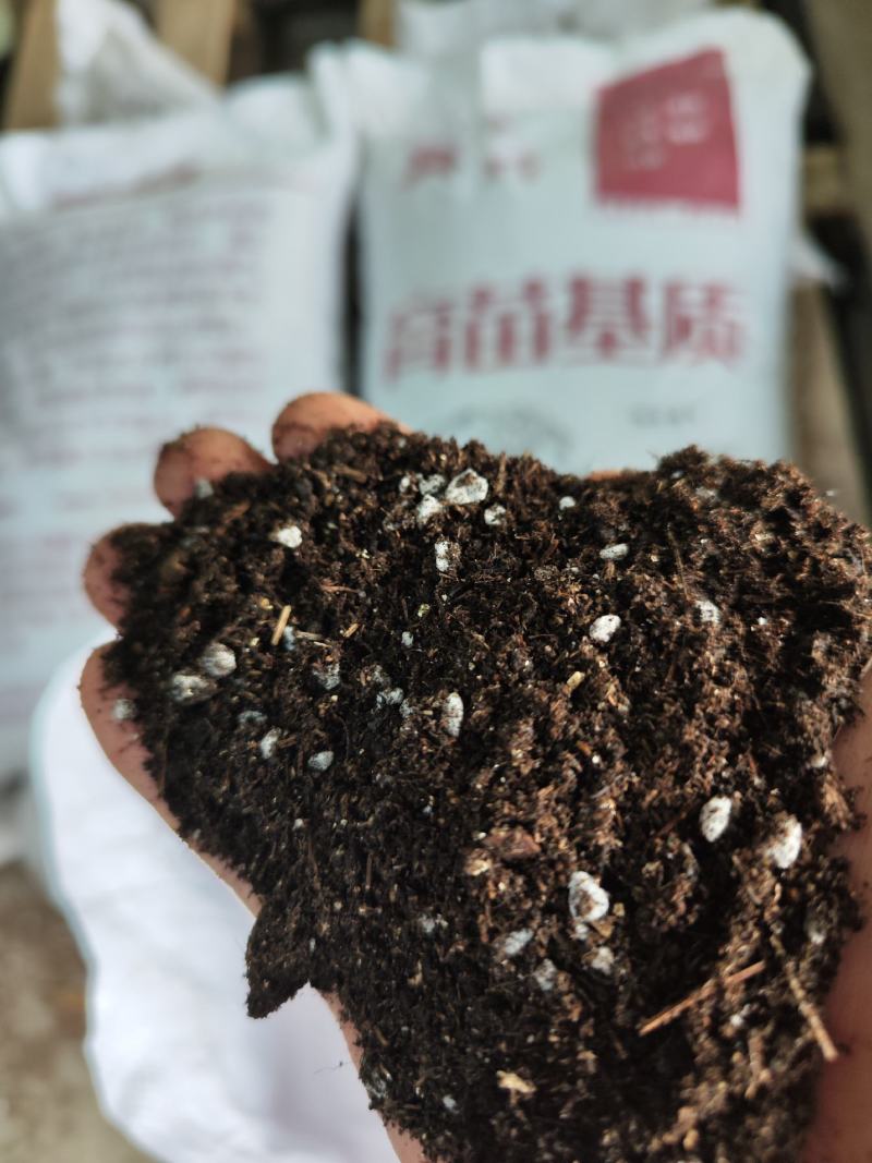 育苗基质生产厂家，进口泥炭配方基质，农资经销商供应