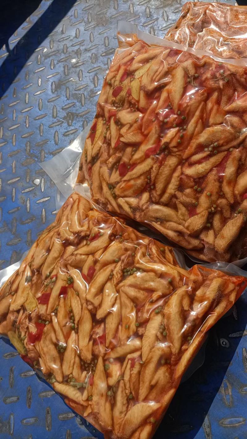 翅尖，藤椒翅尖，味道好，简单方便，价格实惠，厂家发货