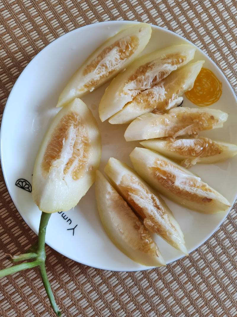 沂蒙山蜜罐甜瓜
