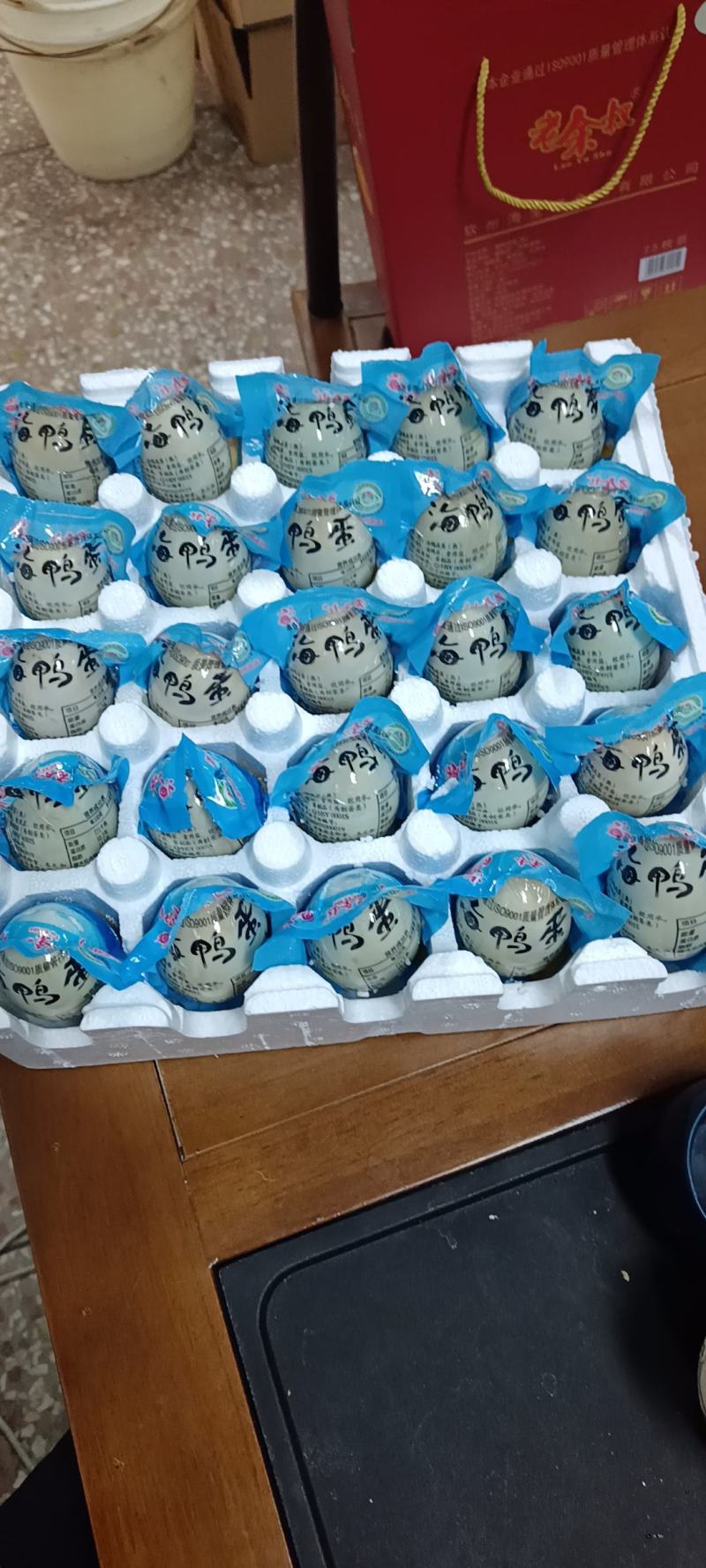 咸海鸭蛋（热销，一手货源，量大，品质保证）
