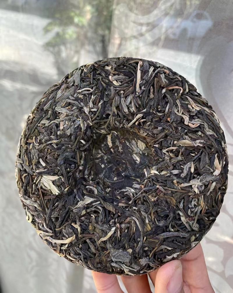 普洱茶班章大树（生茶）200g饼