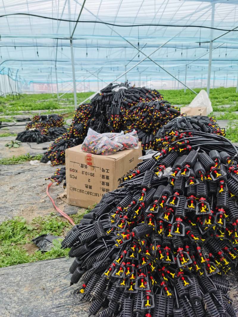 大棚倒挂微喷可定制生产折射雾化倒挂微喷