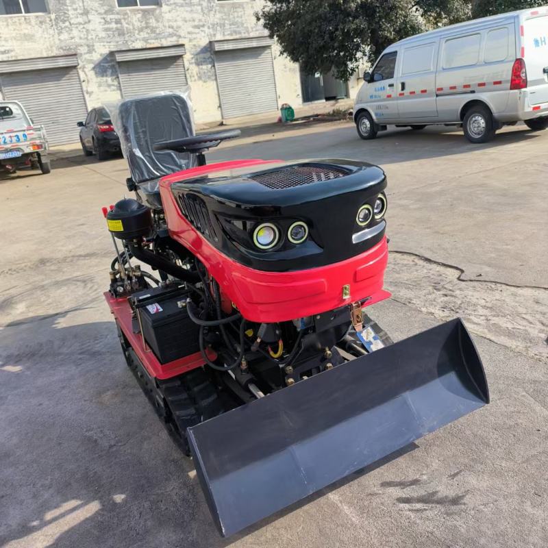 小型微型田园果园大棚管理机35马力方向盘转向履带旋耕机