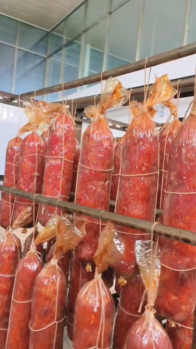 手撕老火腿，纯肉老火腿。淀粉含量6%