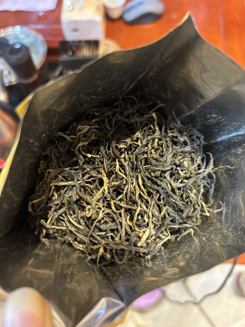 一斤包邮一斤也是批发价英德红茶英红九号春茶