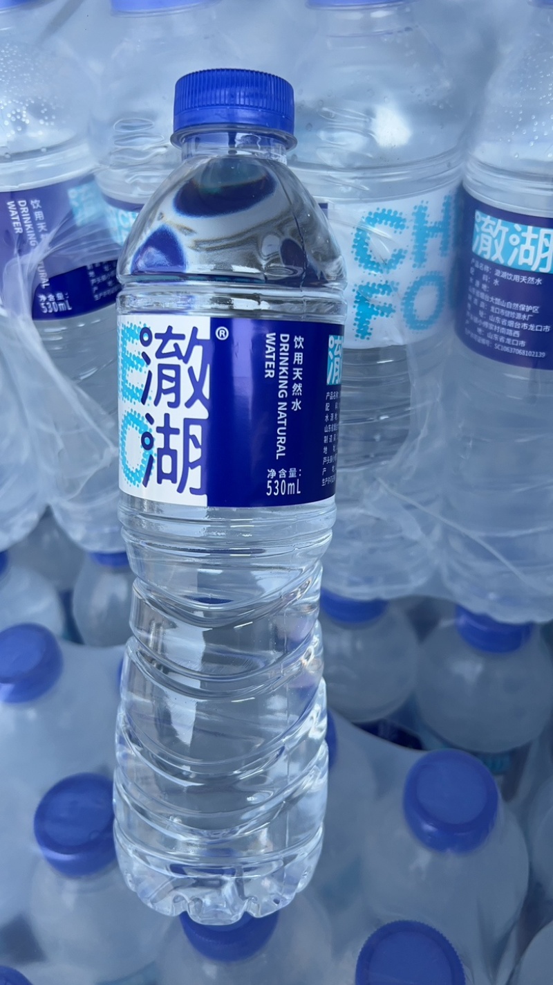 饮用天然水530ml×12瓶每件5¥，整车5000件