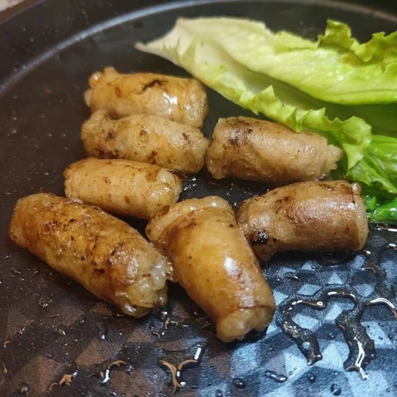 半成品牛小肠，精品牛小肠，现货供应，厂家发货，货量充足。