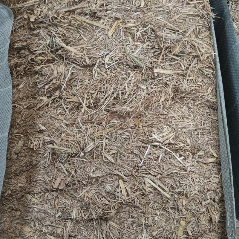青贮草，花生苗牧业饲料