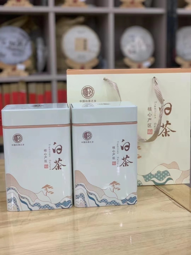 明前安吉绿茶白茶手采新茶玉兰花香250克礼盒装茶叶