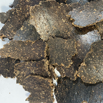 核桃饼，核桃仁饼用于饲料加工，养殖场可用种植肥料