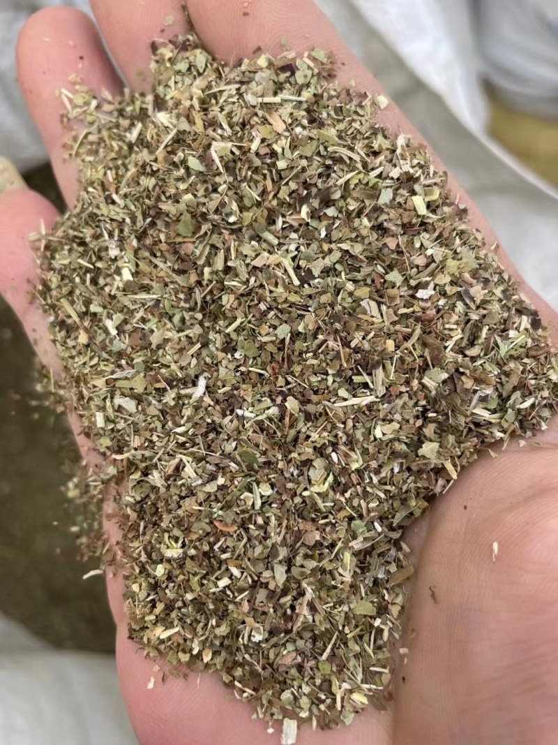 常年出售牛，羊草料，一手货源！