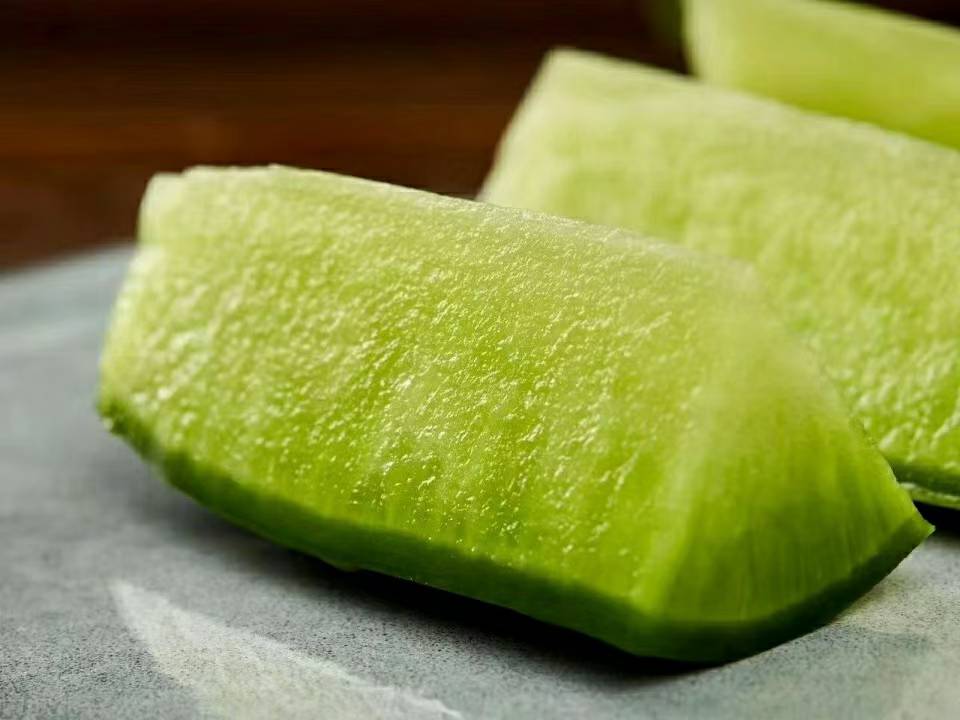 水果萝卜凉拌沙拉成品图