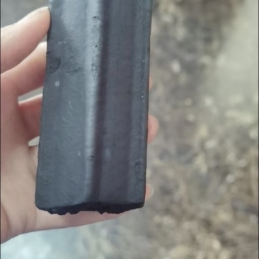 机制烧烤炭