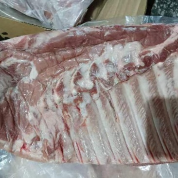毛肋排,我们是厂家直销,一手货源,所有商品齐全,日期近。