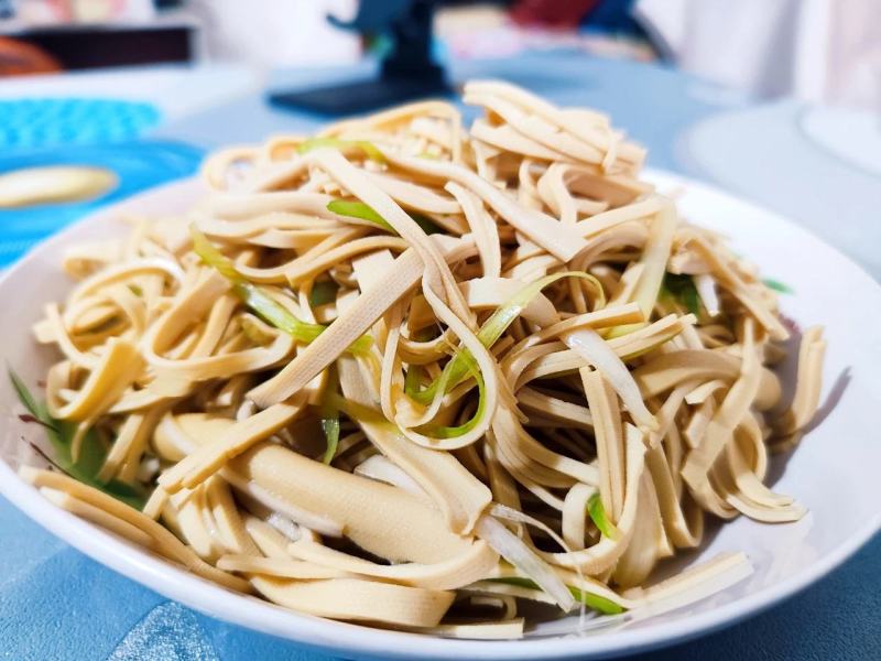 济南南部山高而豆腐皮