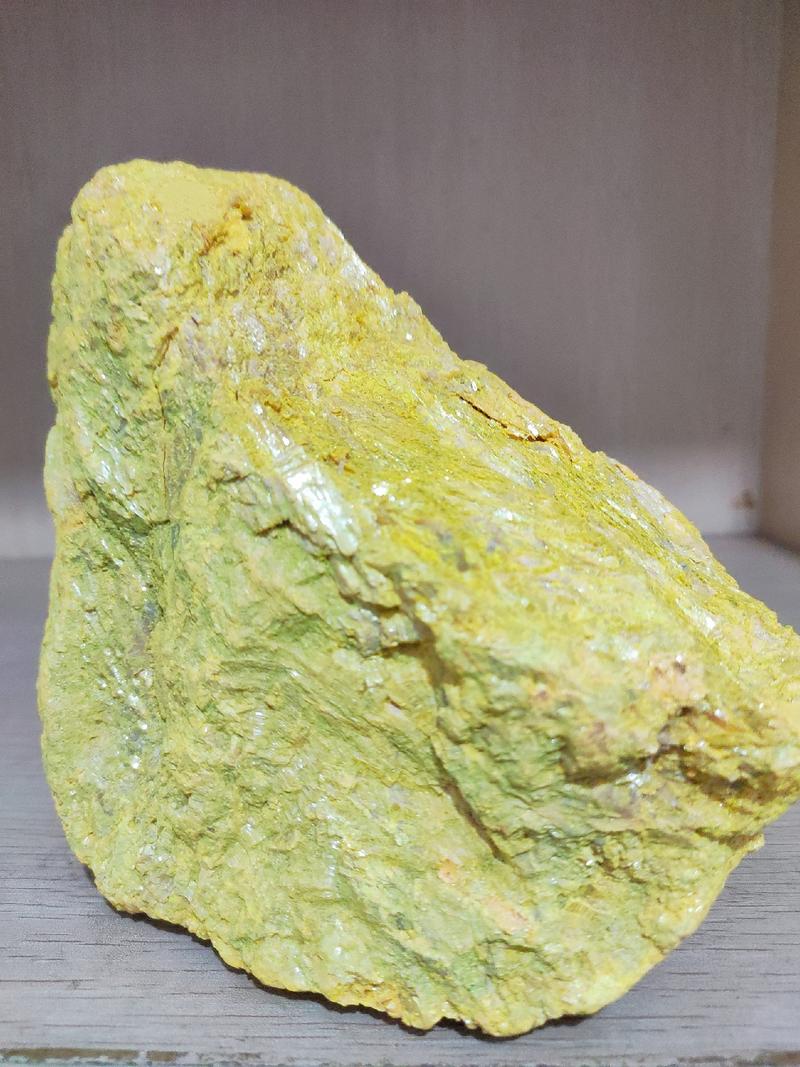 天然矿石雌黄原矿晶体国画矿物颜料摆件观赏
