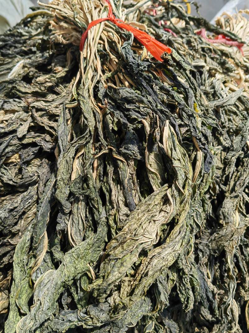 芥菜干菜，焯水自然晾晒，无任何添加，大量有货，欢迎选购