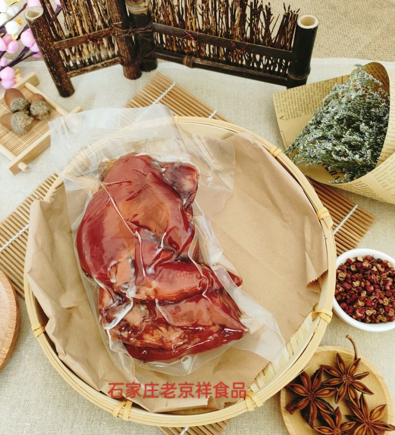 【熟食猪蹄】酱猪蹄，有红色，酱色，全熟前蹄。150斤起批