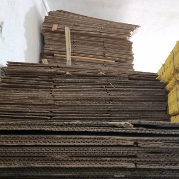 大量出售鸡蛋纸箱纸托