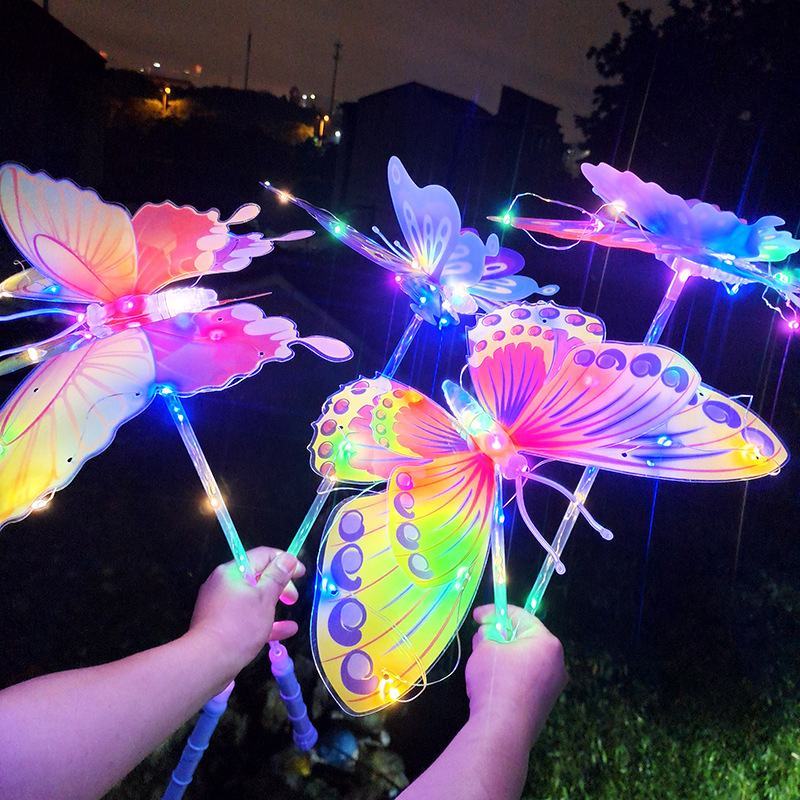 新款发光蝴蝶led灯手持魔法棒儿童玩具地推夜市礼品闪光