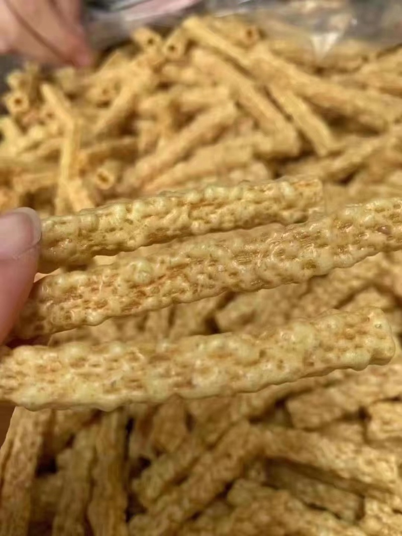 亚麻籽烤酥膨化食品麻辣原味牛排一箱净重8斤