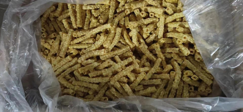 亚麻籽烤酥膨化食品麻辣原味牛排一箱净重8斤