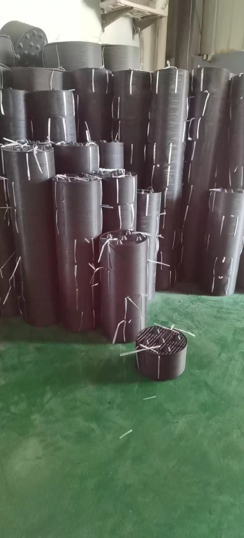 控根器底盘，可重复使用限根器底盘，直径20公分到60公分