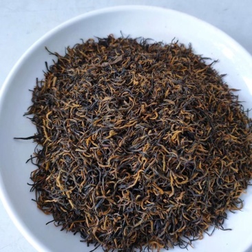 凤冈锌硒茶！遵义红！正山小种！功夫红茶！汤色浓郁！