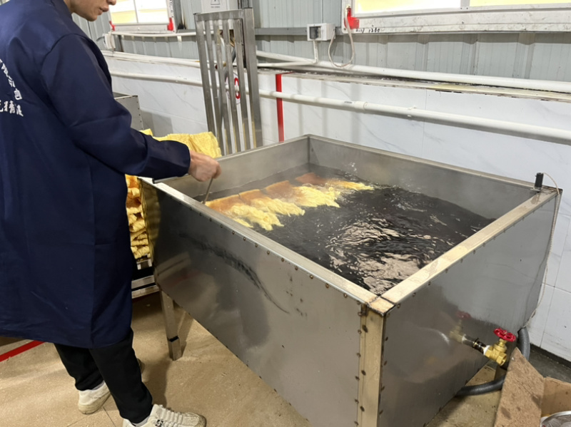 炸腐竹炸竹色泽好质量高十斤一箱两包每包5斤