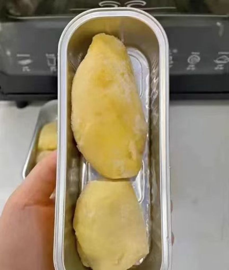 网红新品烤榴莲，外焦里嫩，汁水饱满的烤榴莲，独特的吃法