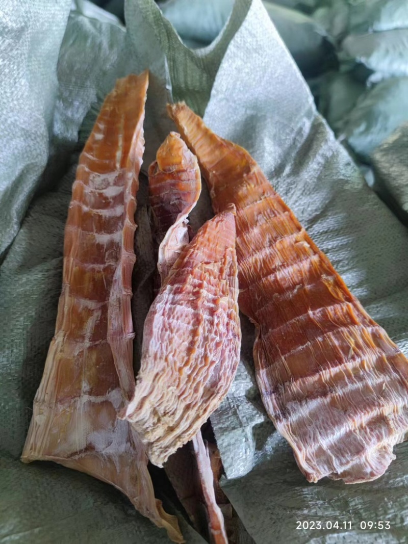 井冈山玉兰片，烟笋干，烟熏笋干，大量有货