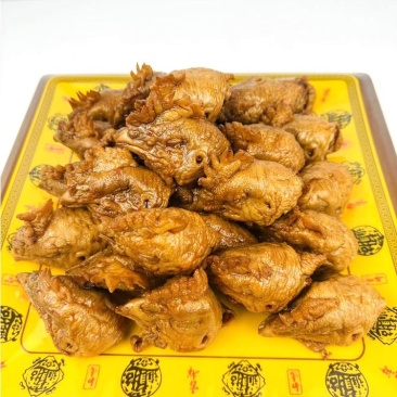五香虎皮鸡头，熟食批发，各种捞汁小海鲜鸡爪鸭货卤味素菜