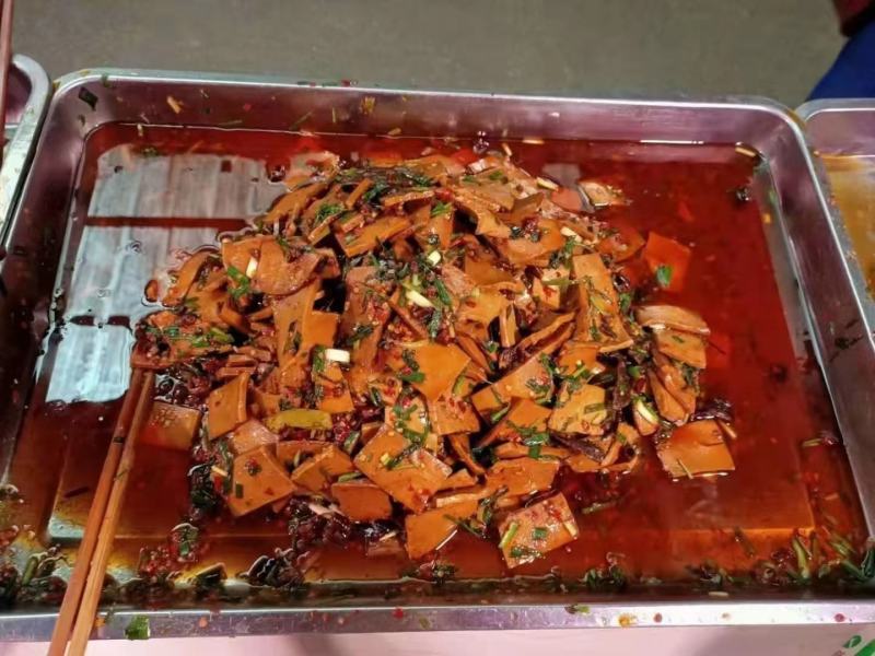 千叶豆腐丝片凉拌菜食材批发开袋即食五香微辣千层丝下酒卤菜
