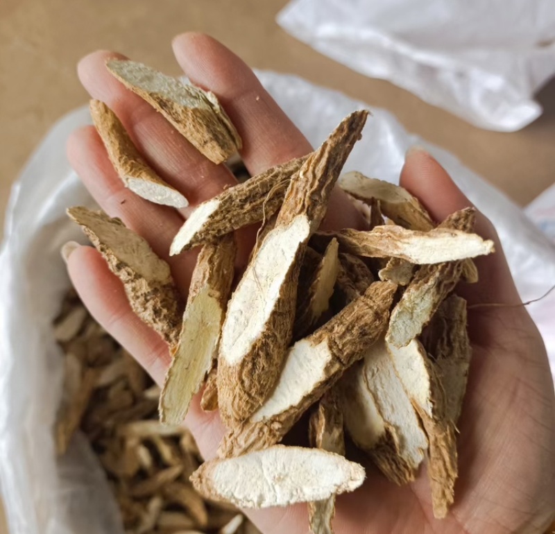 广东大片牛大力薯，白肉粉质牛大力中片，大片精选干片无牛根