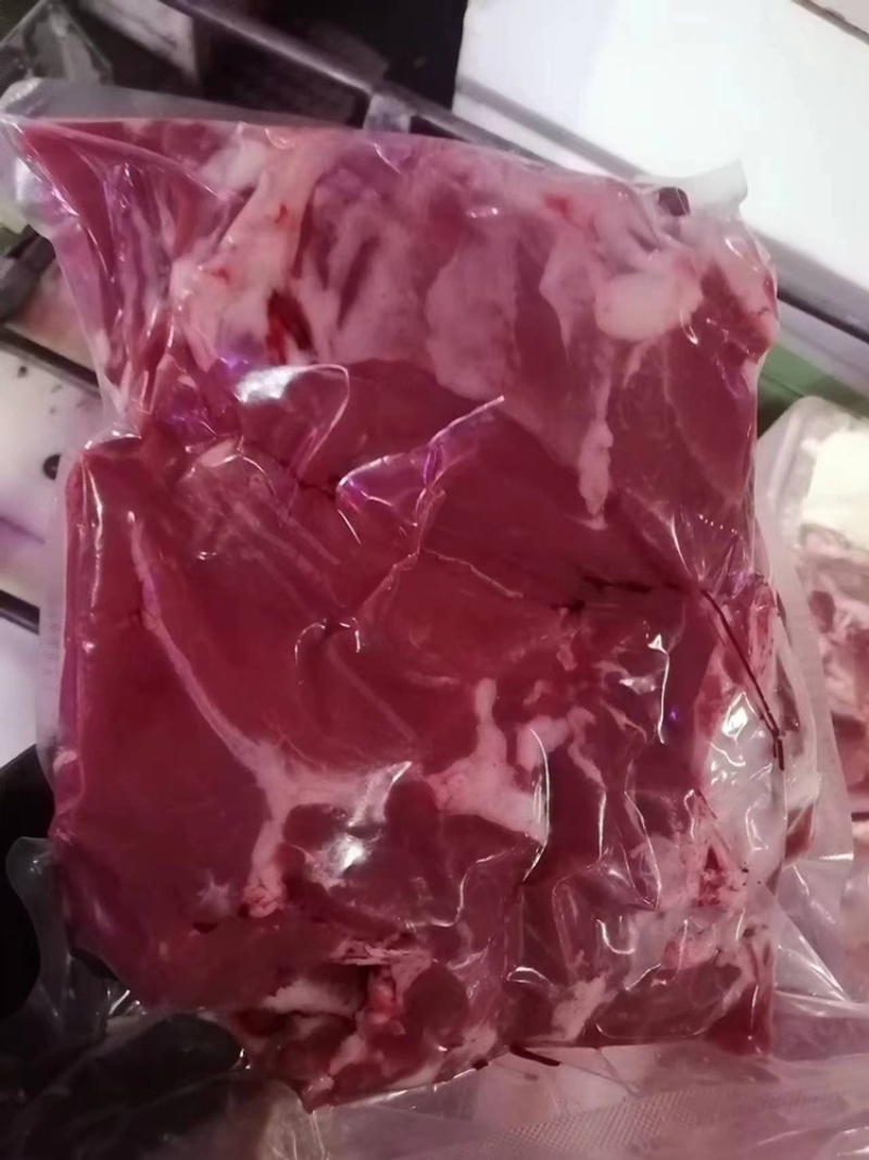 精修鲜羔羊纯干后腿肉常年供货正规厂家鲜羊肉高品质