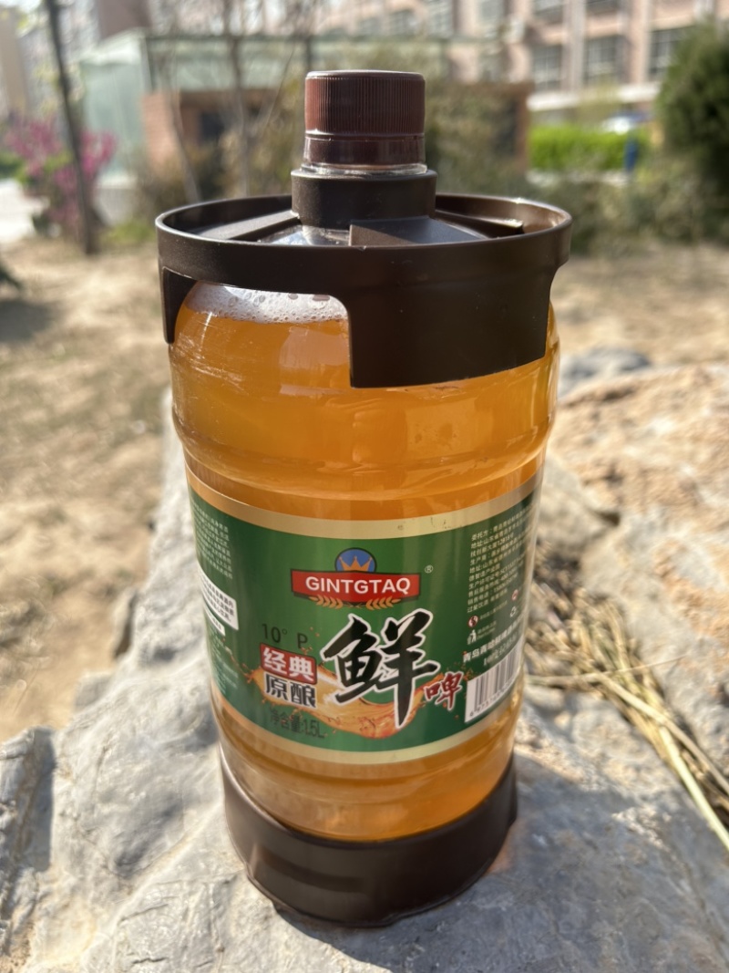 青岛青哈鲜啤酒有限公司！10度浑浊型精酿鲜啤酒