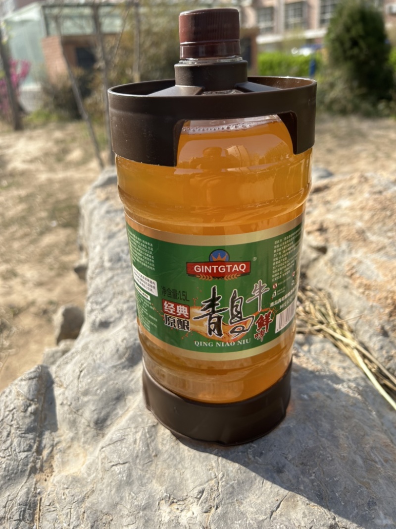 青岛青哈鲜啤酒有限公司！10度浑浊型精酿鲜啤酒