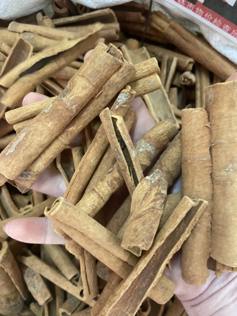 桂皮肉桂烟桂新货批发香料调料五香肉桂深山油桂干货